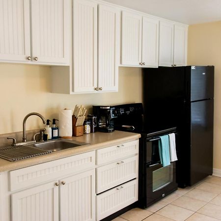 Walk To The Beach! Two Bedroom Unit In The Heart Of Jax Beach Jacksonville Beach Exteriér fotografie